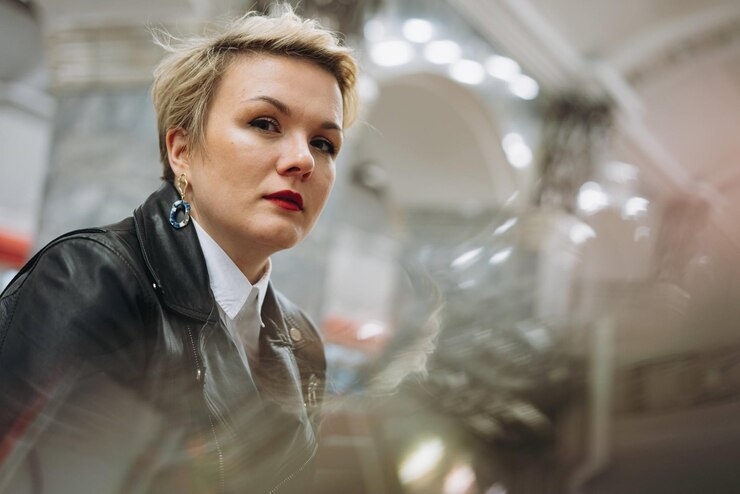 How Alisa Wolfson is Revolutionizing the Industry: A Closer Look